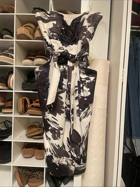 Black & White Strapless Floral Cocktail Dress by Suzi Chin, Sz 6